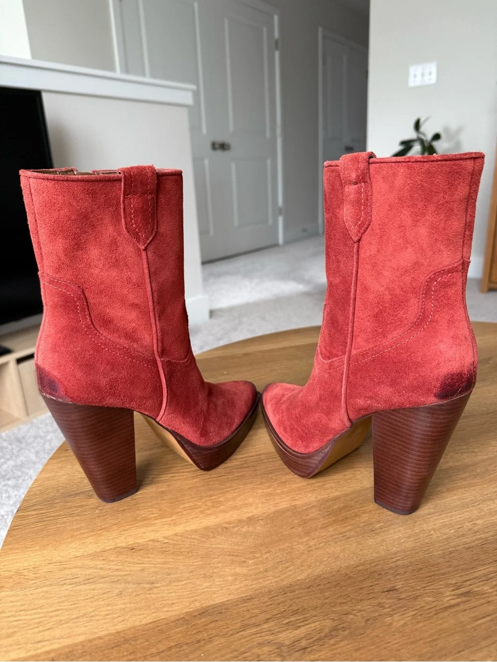 Vince Camuto Ninkisha Suede Western Heeled Boots Ketchup Red US 8 EU 38.5 NWOT - Picture 5 of 14